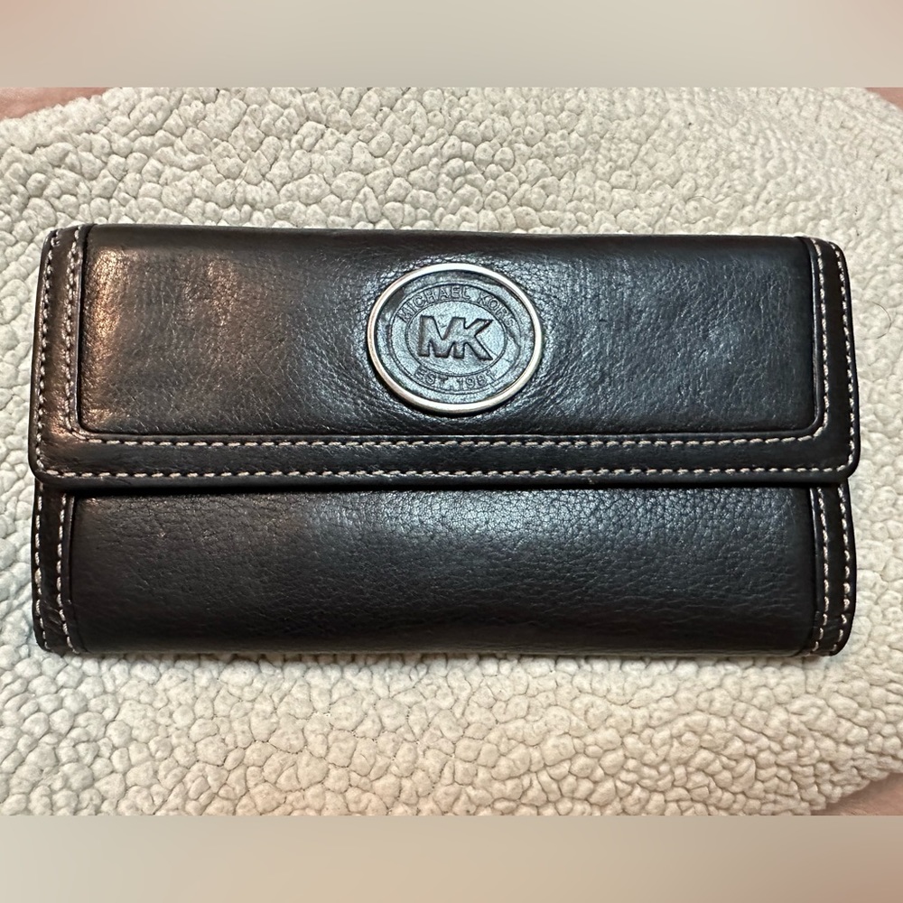 Michael Kors wallet